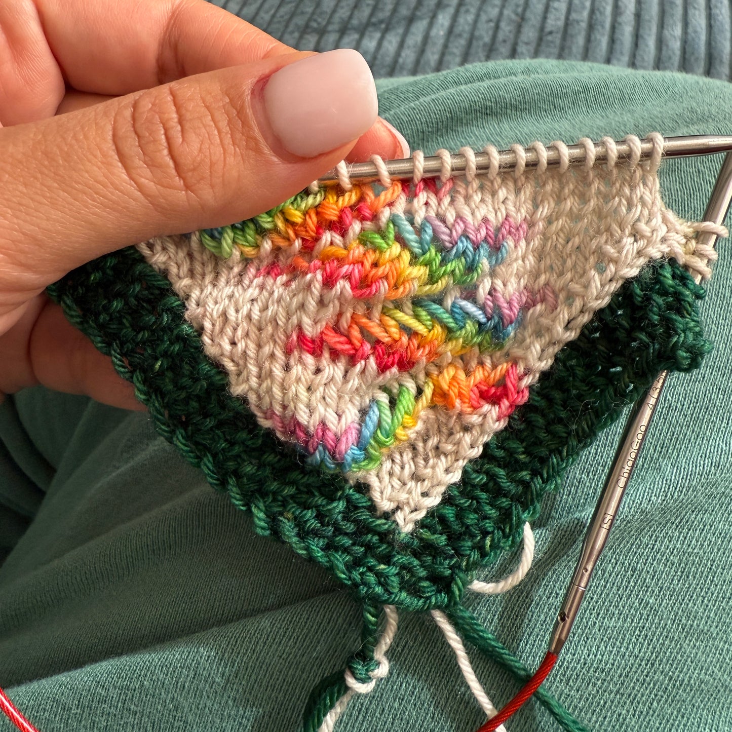 Tweede Kansje 008 - Deluxe Merino Sock Assigned Pooling ‘Pride'