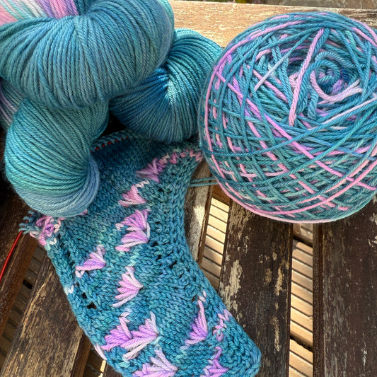 Monets Water Lilies - Deluxe Merino Sock Assigned Pooling