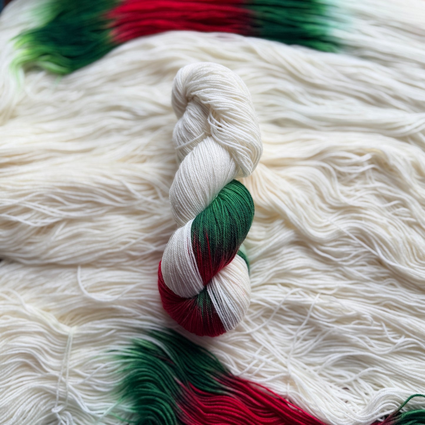 Holly - Deluxe Merino Sock Assigned Pooling