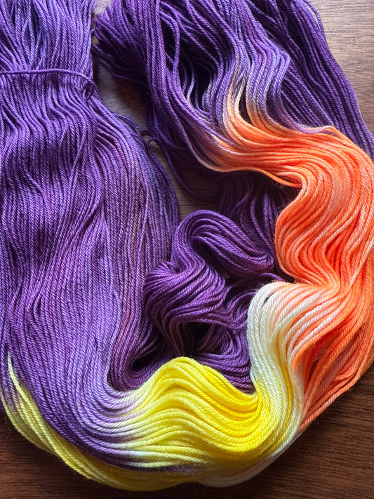 Tweede Kansje 010 - Deluxe Merino Sock Assigned Pooling ‘Candy Corn'