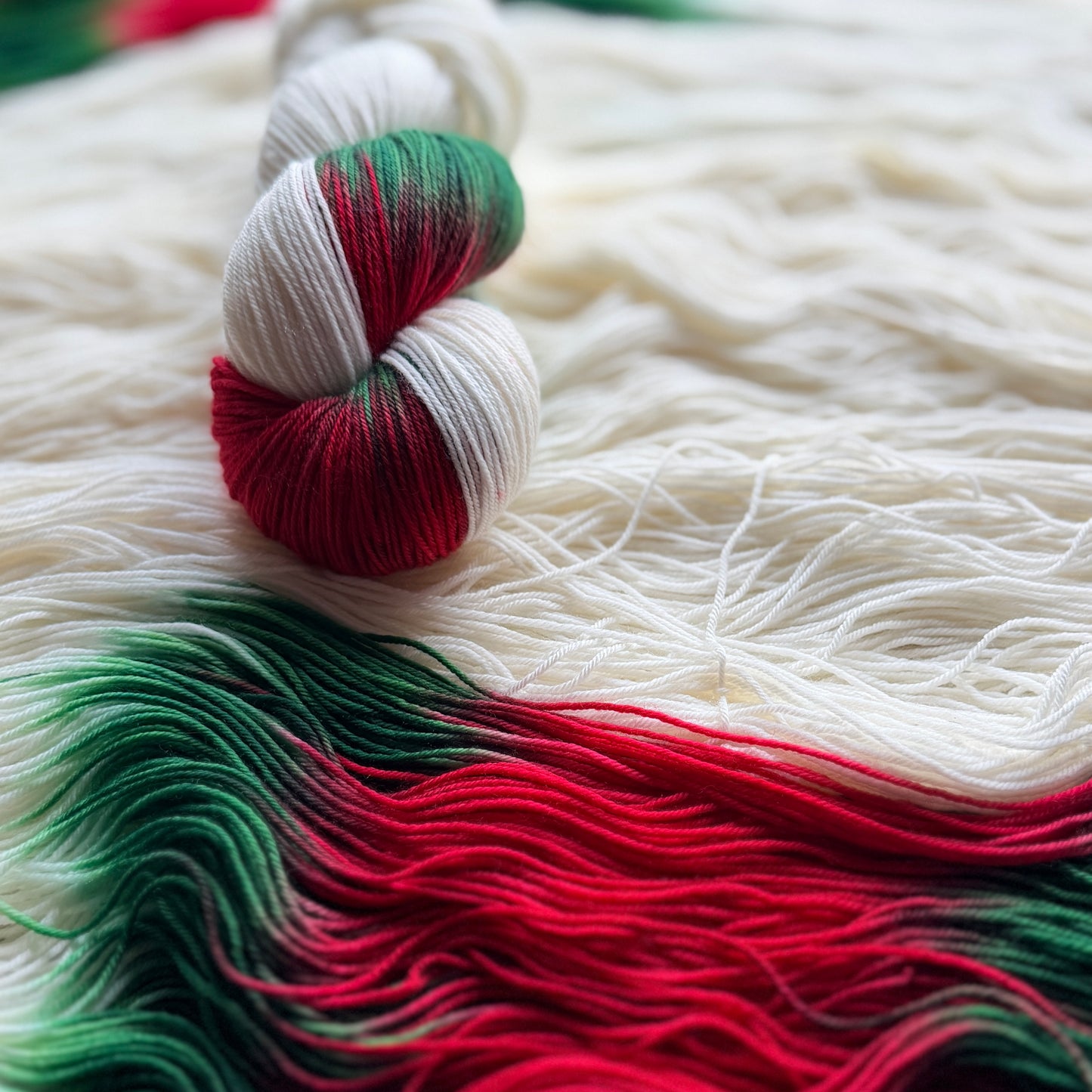 Holly - Deluxe Merino Sock Assigned Pooling