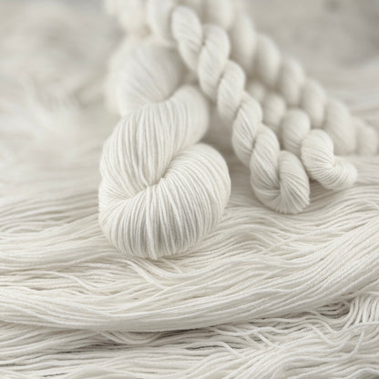 Undyed - Deluxe Merino Sock Mini