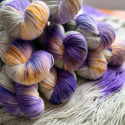 Violet Blaze - Deluxe Merino Sock Assigned Pooling