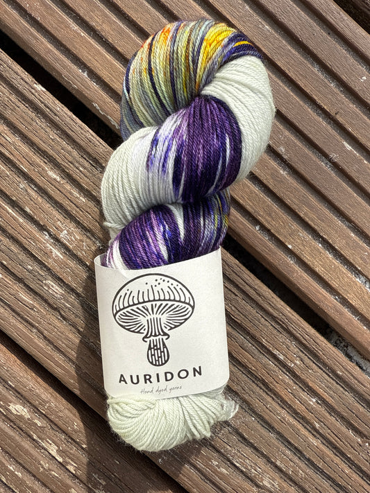Violets - Deluxe Merino Sock Assigned Pooling