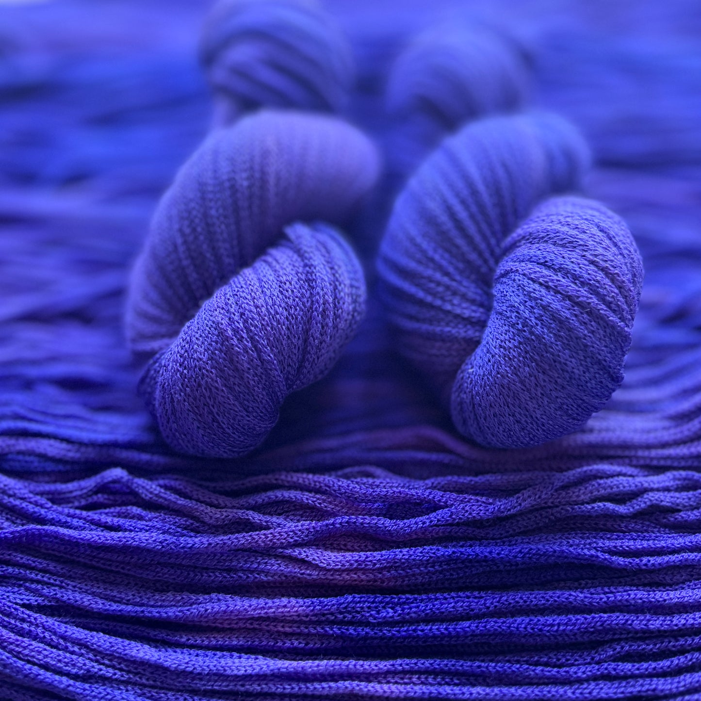 Amethyst Water Cave - Bounce Aran Cashmerino