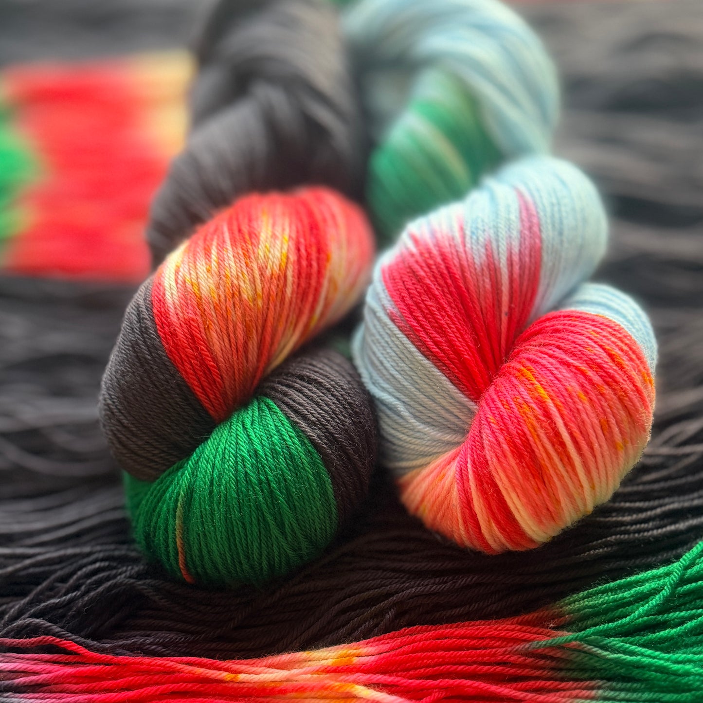 Strawberry Noir - Deluxe Merino Sock Assigned Pooling