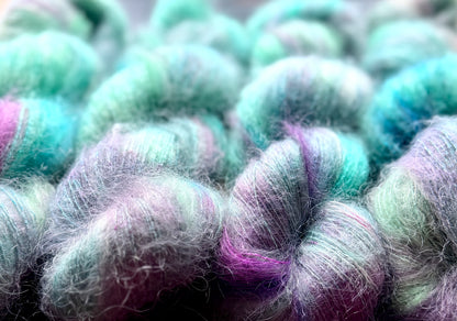 Auridon Yarns Kidsilk Lace 'Hyla Arborea'