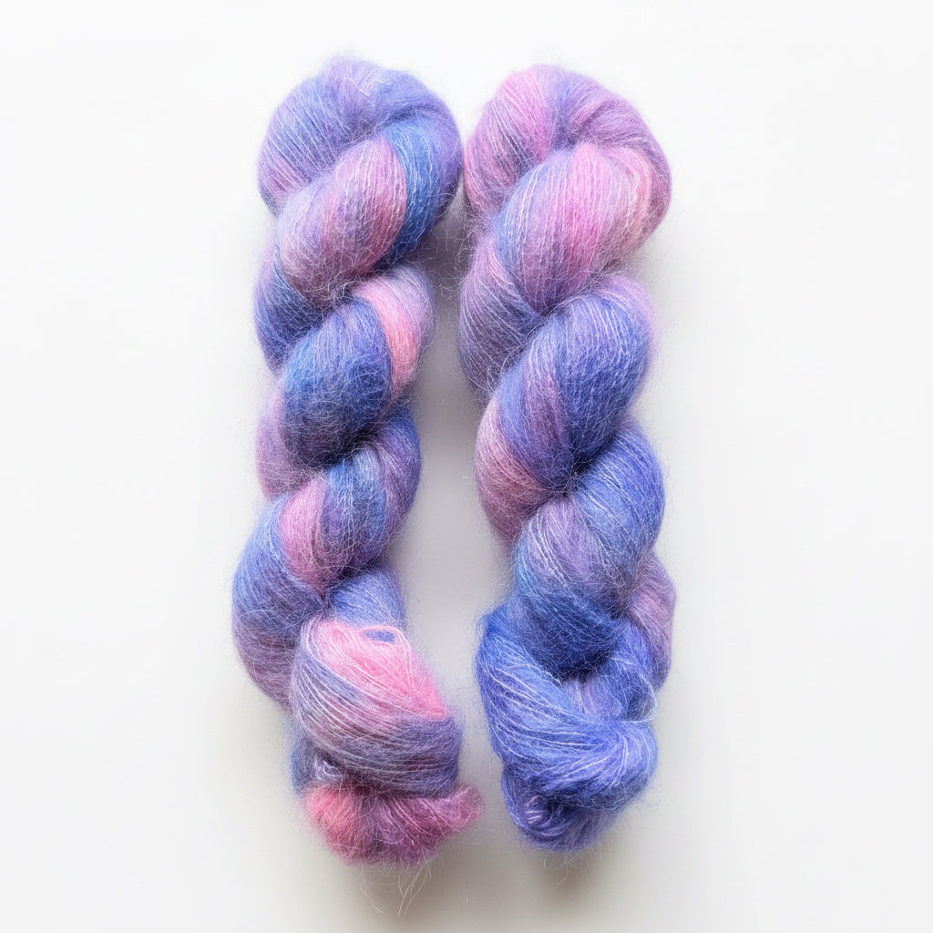 Auridon Yarns Kidsilk Lace 'Hyla Arborea'