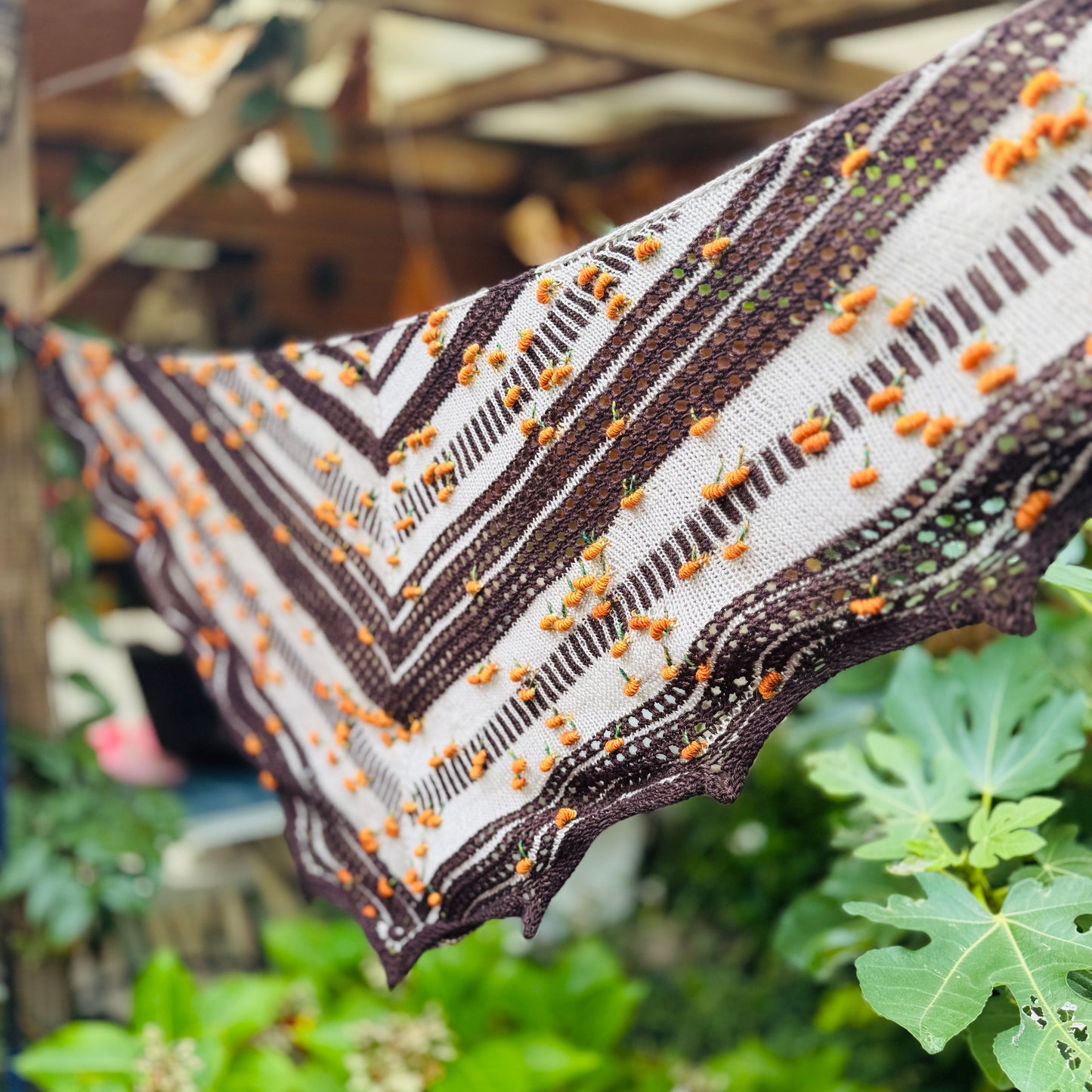 The Scatterlight Shawl - Pattern