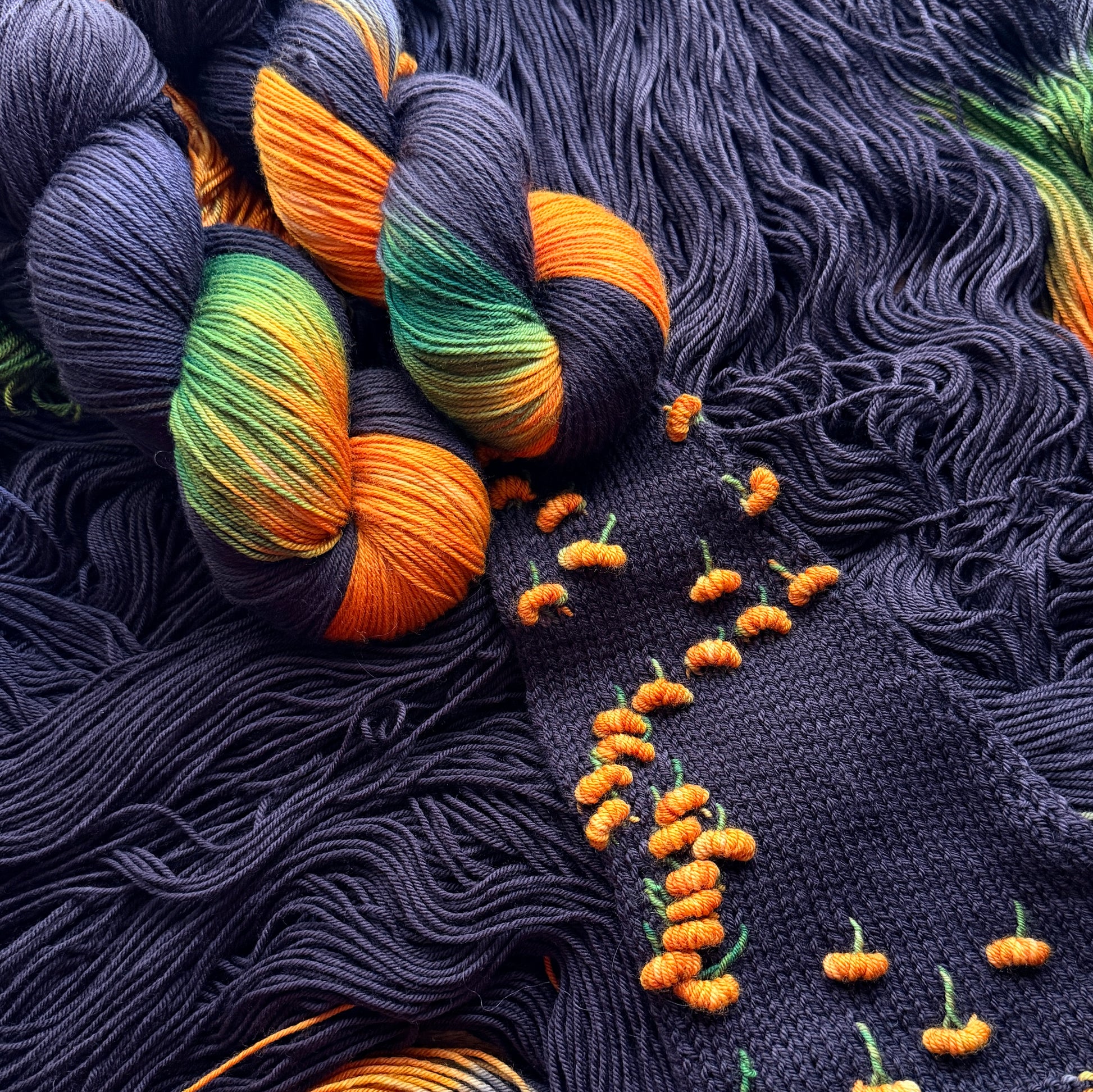 Pumpkin Patch Noir assigned pooling yarn, additional view