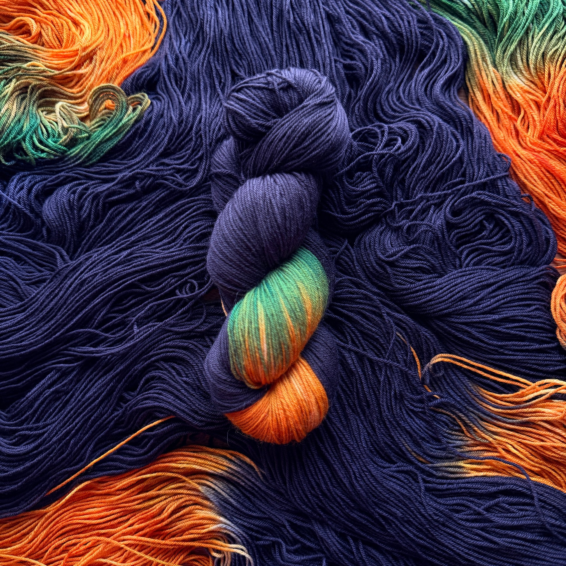 Pumpkin Patch Noir hand-dyed sock yarn, hand-dyed in Haarlem